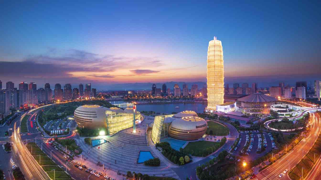 夜间文旅经济政策解读：国家战略下的消费升级新支点 - 光踪暖行