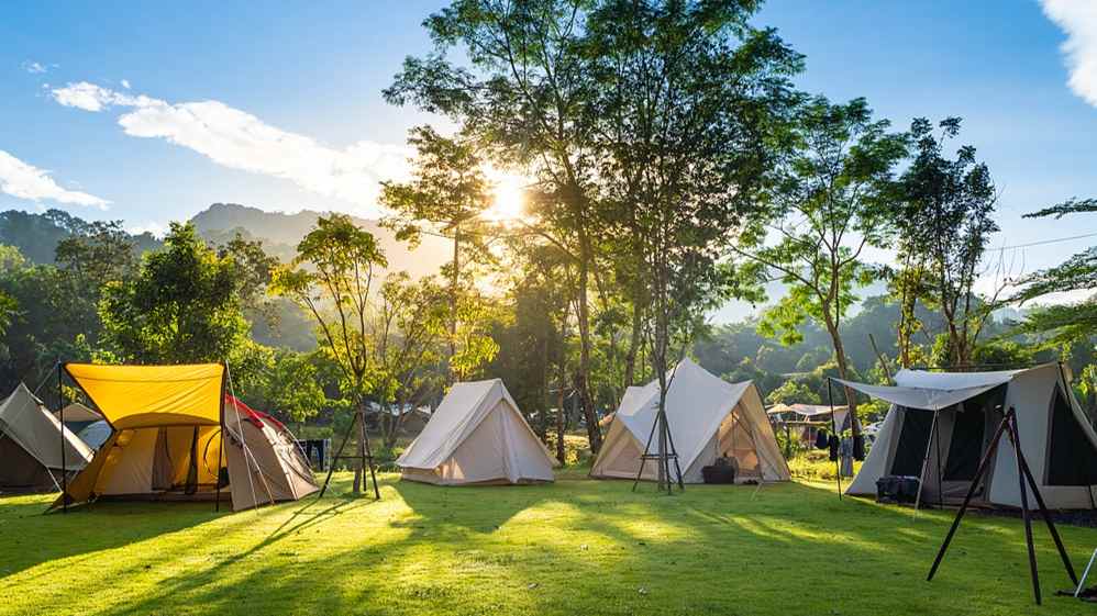 中国打开三万亿元市场大门 打造户外运动胜地 - 光踪暖行