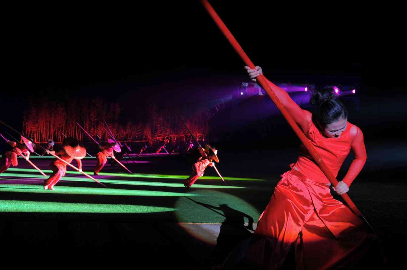 武夷印象处 一片树叶写传奇 - 光踪暖行