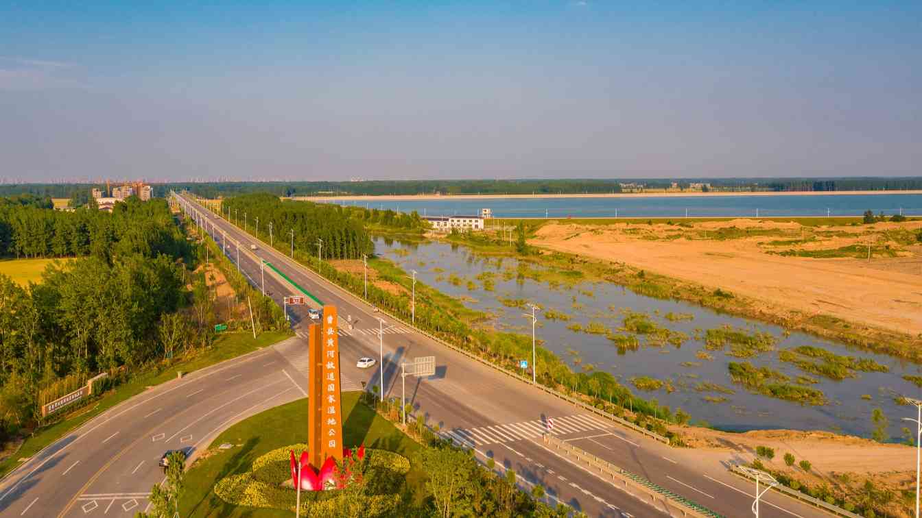 家门口吃上“文化饭” - 光踪暖行