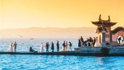 “婚庆+旅游”开启甜蜜之旅（文旅新象） - 辰飞雨光踪暖行旅游资讯