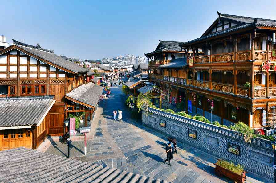 文旅场景革命的未来启示录 - 光踪暖行