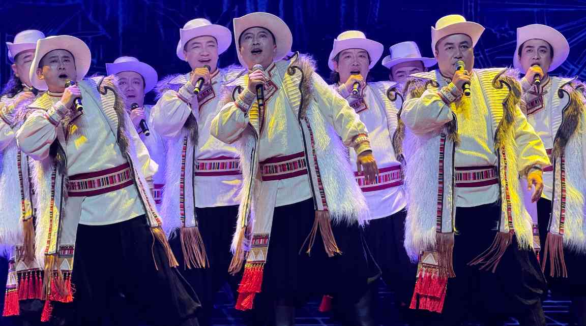 2025年云南省“群星奖”“彩云奖”精品节目展演启幕 - 光踪暖行