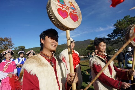 “情定云南·舍不得的丽江”旅行婚礼主题活动举办(图2) “情定云南·舍不得的丽江”旅行婚礼主题活动举办(图2)