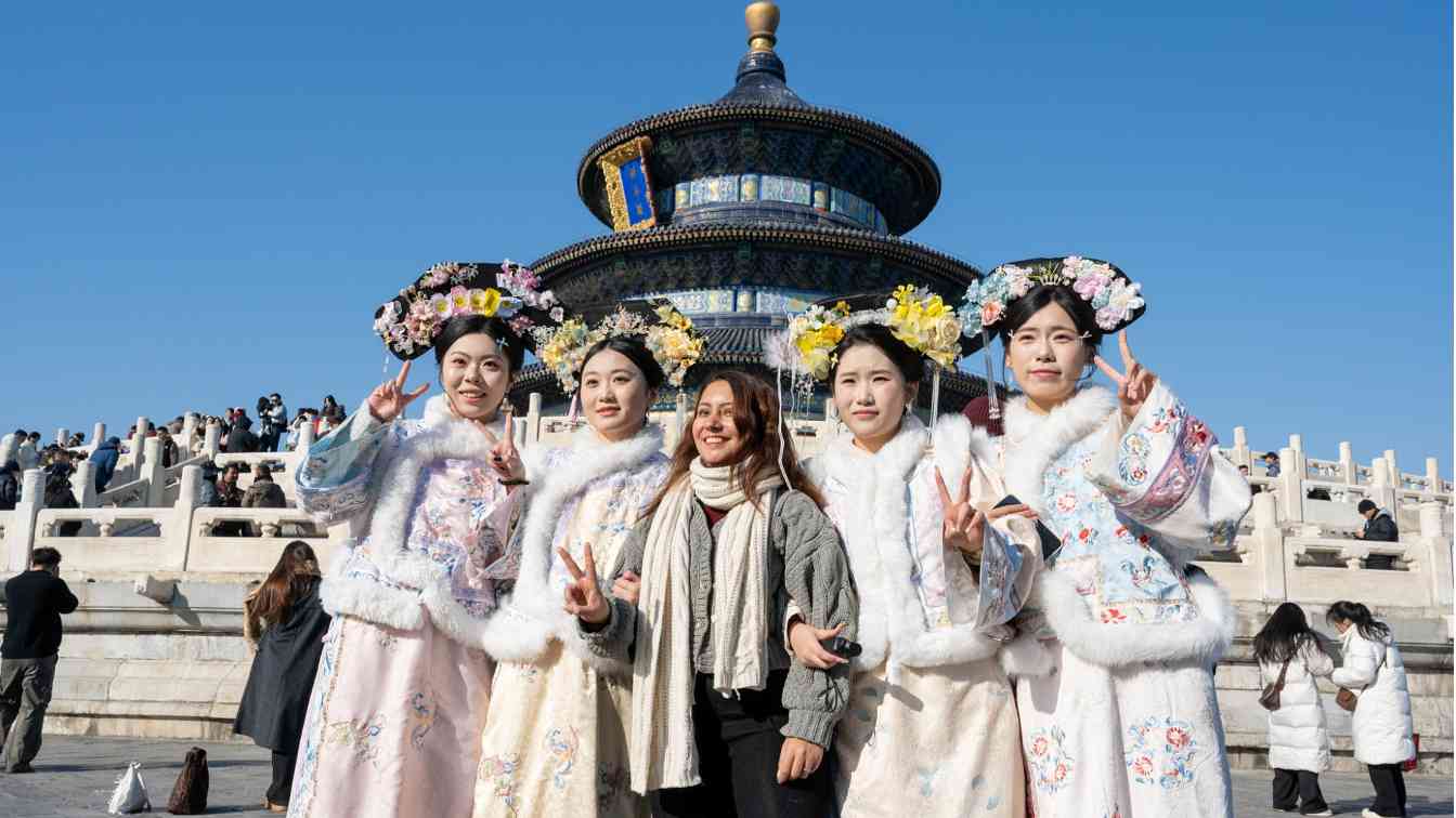 传递中国多元魅力 2025年入境旅游市场活力迸发 - 光踪暖行