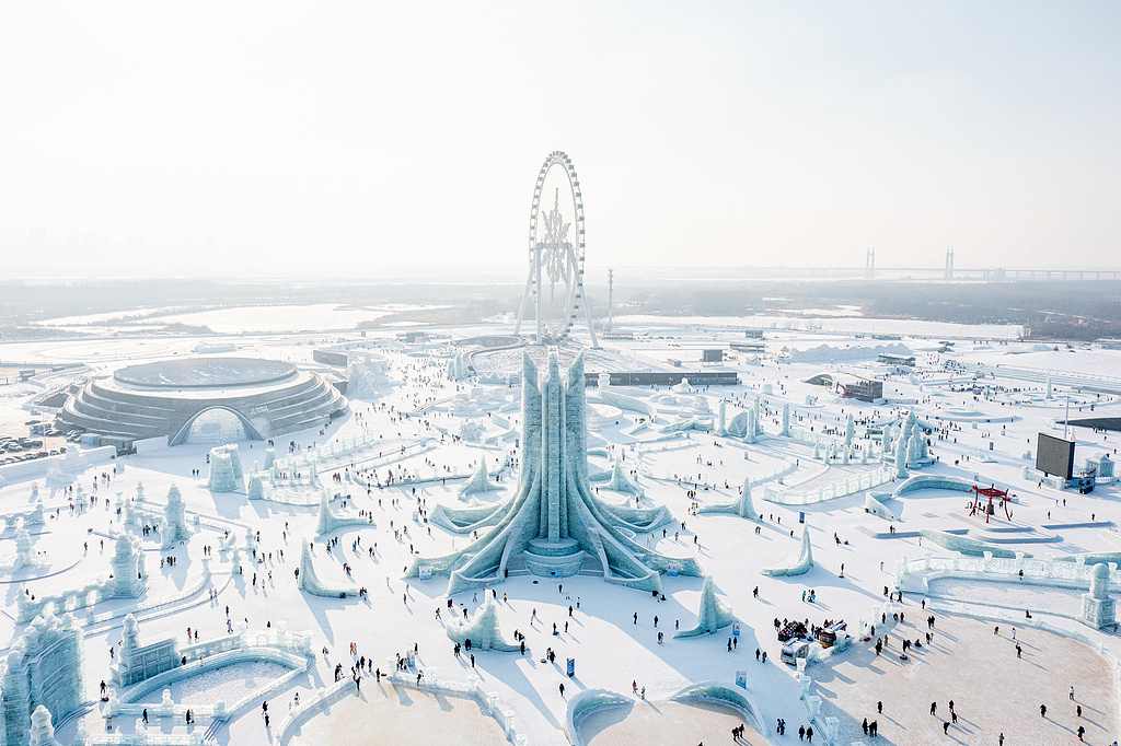 元旦假期短途游、微度假走红 冰雪游搅热跨年市场(图2)